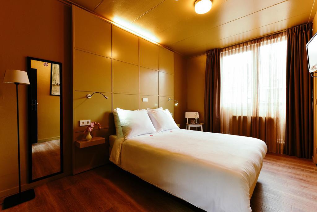 Hotel Raecks Haarlem Bagian luar foto